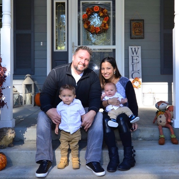 Meet your Posher, Rachel - Picture 3 of 8